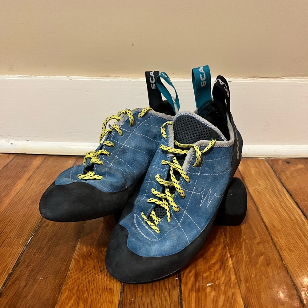 Scarpa Helix Climbing Shoes 40.5